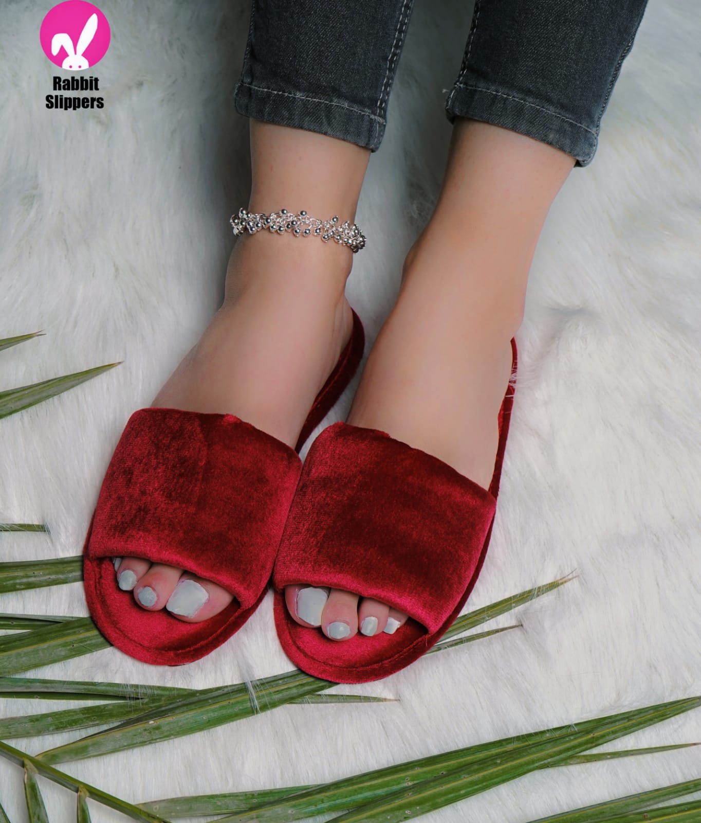 Velvet plain slipper - Red slipper