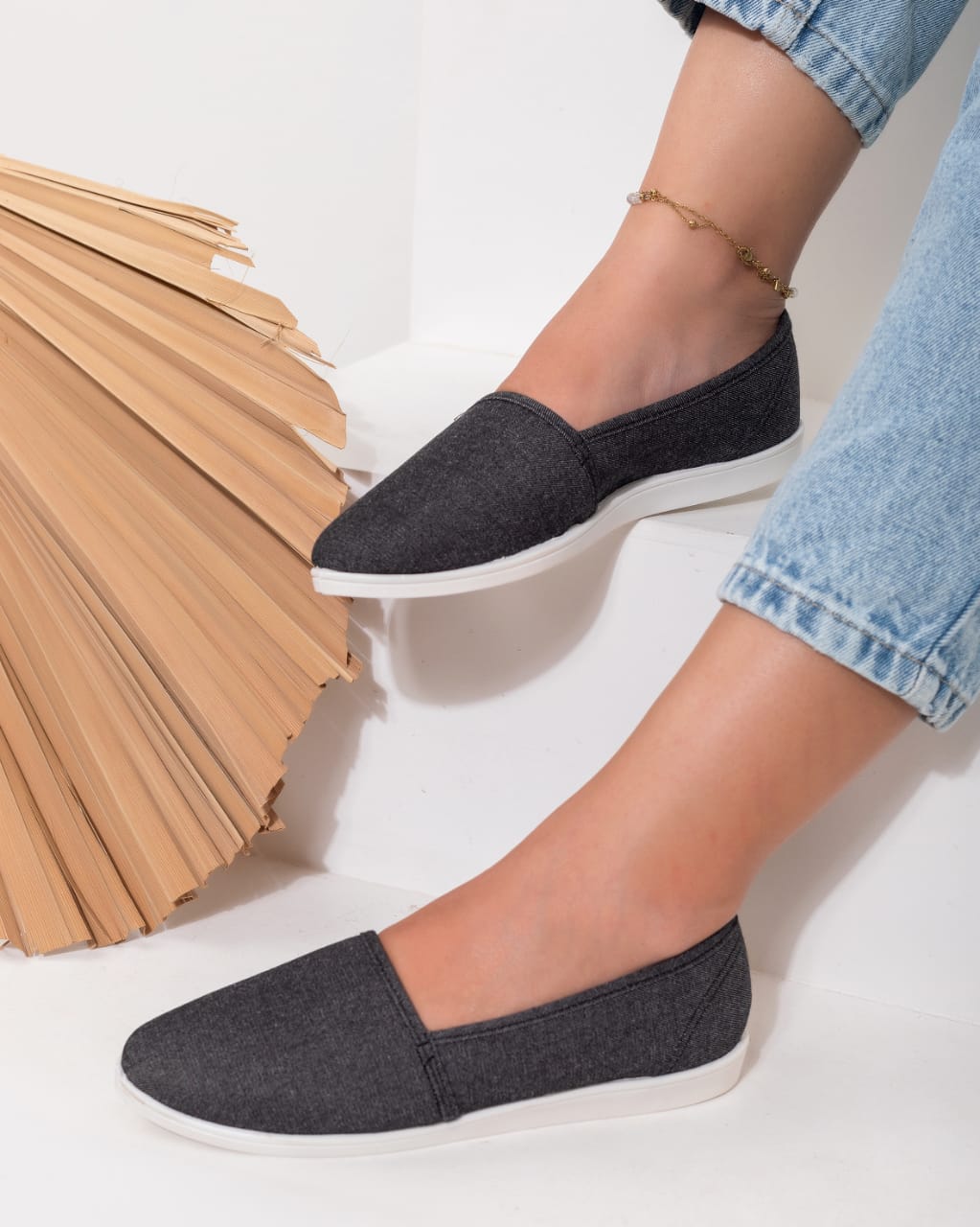 Dark Grey Canvas - Everyday Sneakers