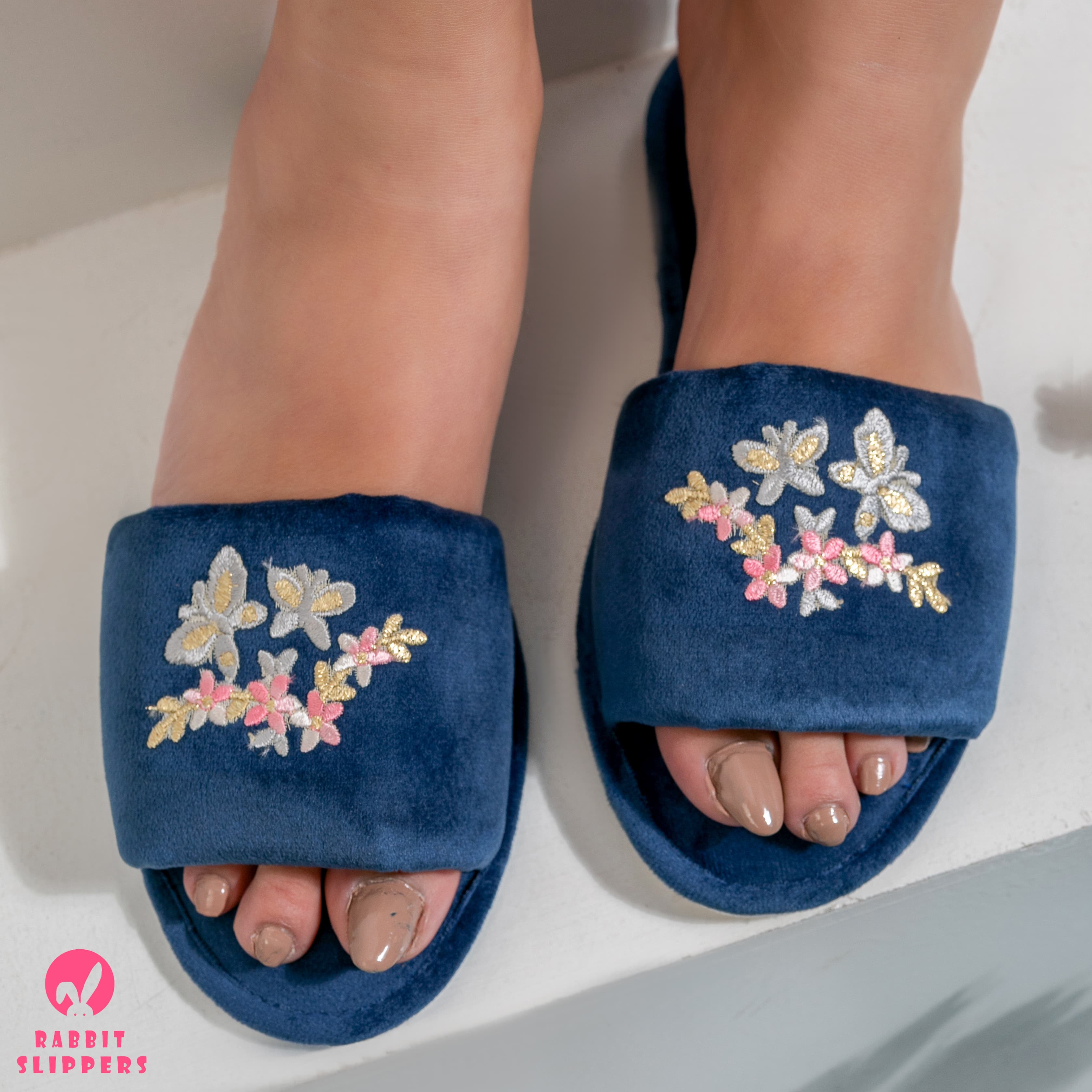Embroidered Velvet Slippers – Navy